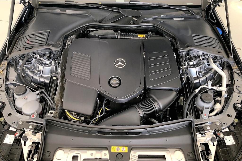 Thumbnail: 2025 Mercedes-Benz C-Class - 8