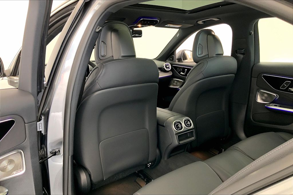 Thumbnail: 2025 Mercedes-Benz C-Class - 12