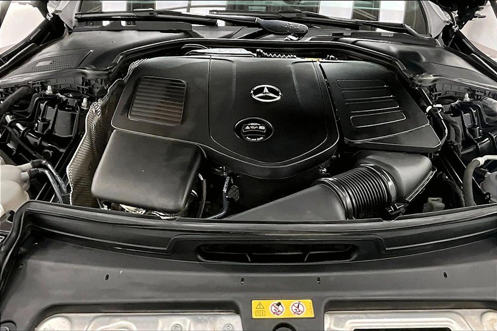 Thumbnail: 2023 Mercedes-Benz C-Class - 9