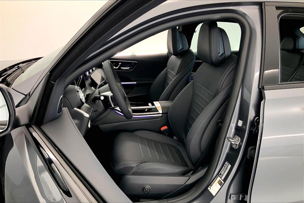 Thumbnail: 2025 Mercedes-Benz C-Class - 10