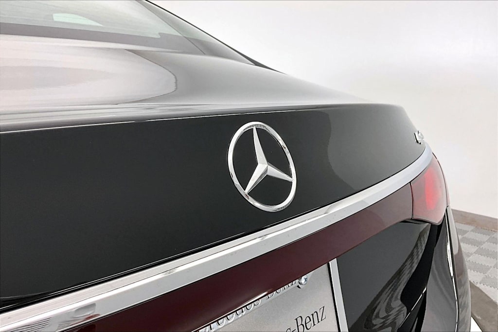Thumbnail: 2026 Mercedes-Benz E-Class - 23