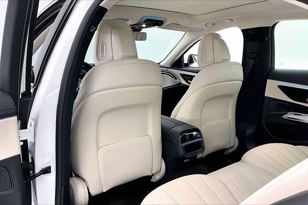 Thumbnail: 2026 Mercedes-Benz E-Class - 13