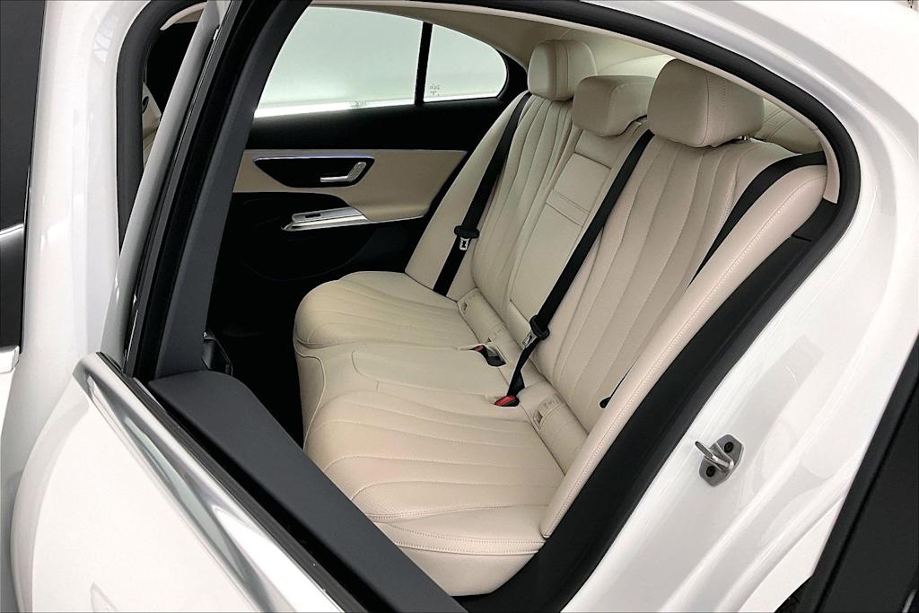 Thumbnail: 2026 Mercedes-Benz E-Class - 20