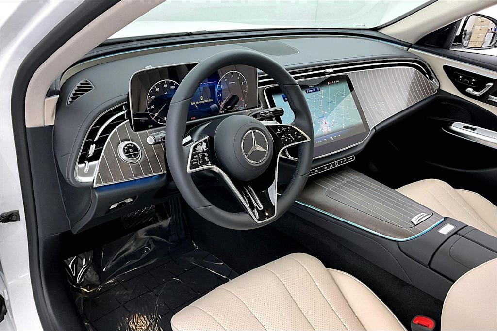 Thumbnail: 2026 Mercedes-Benz E-Class - 2