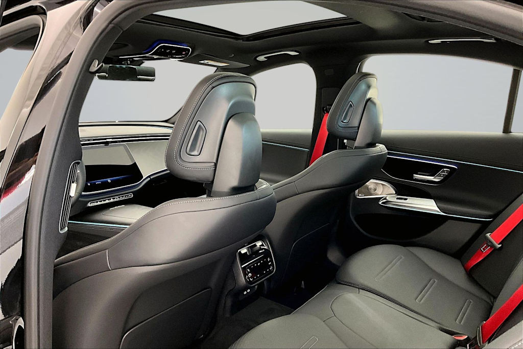 Thumbnail: 2026 Mercedes-Benz E-Class - 13