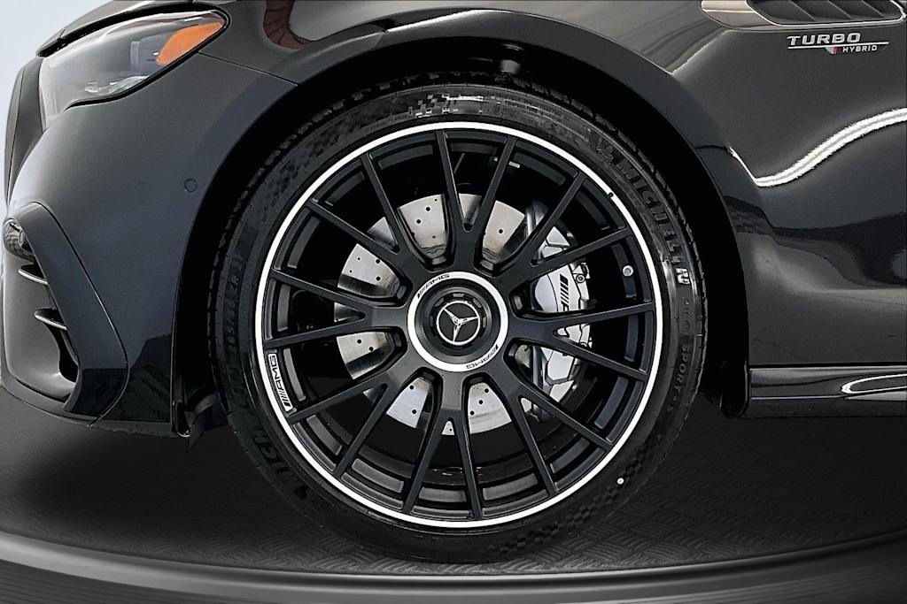 Thumbnail: 2027 Mercedes-Benz E-Class - 8