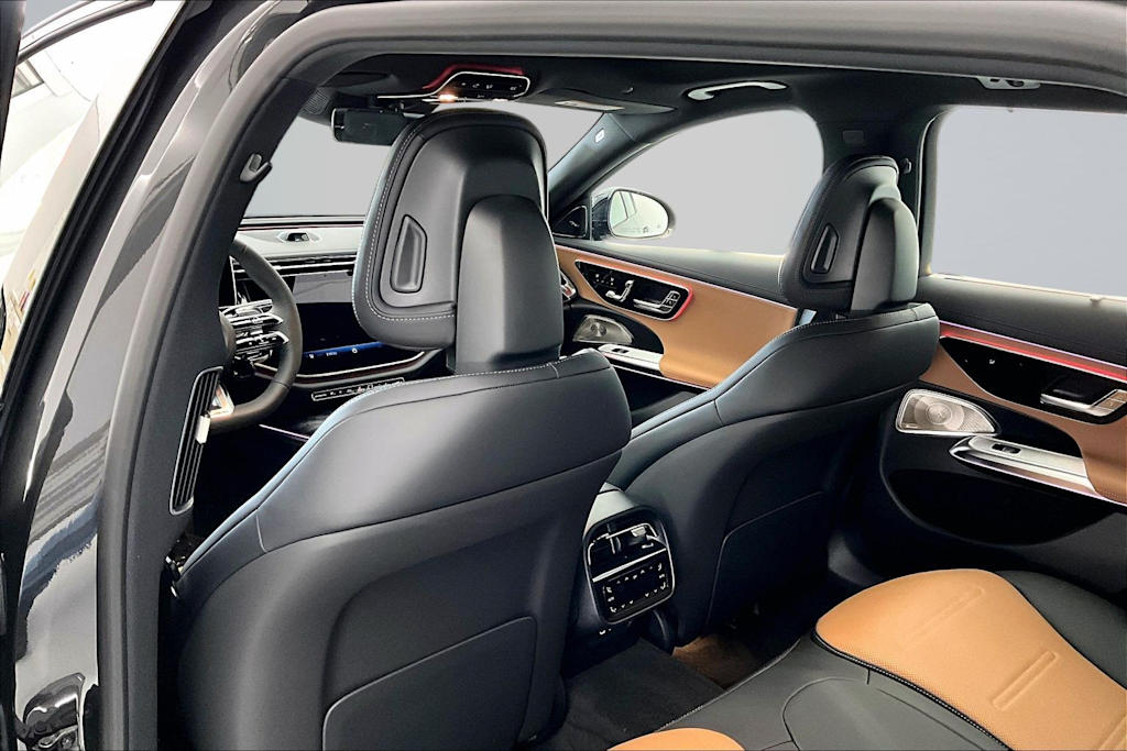 Thumbnail: 2026 Mercedes-Benz E-Class - 13