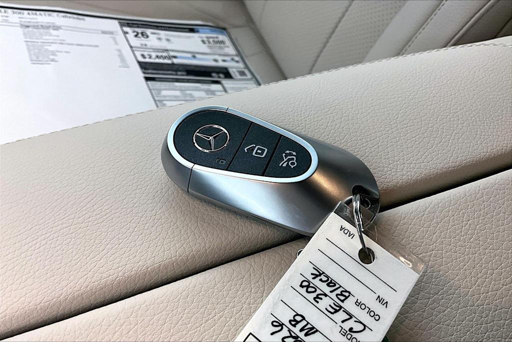 Thumbnail: 2026 Mercedes-Benz CLE - 16