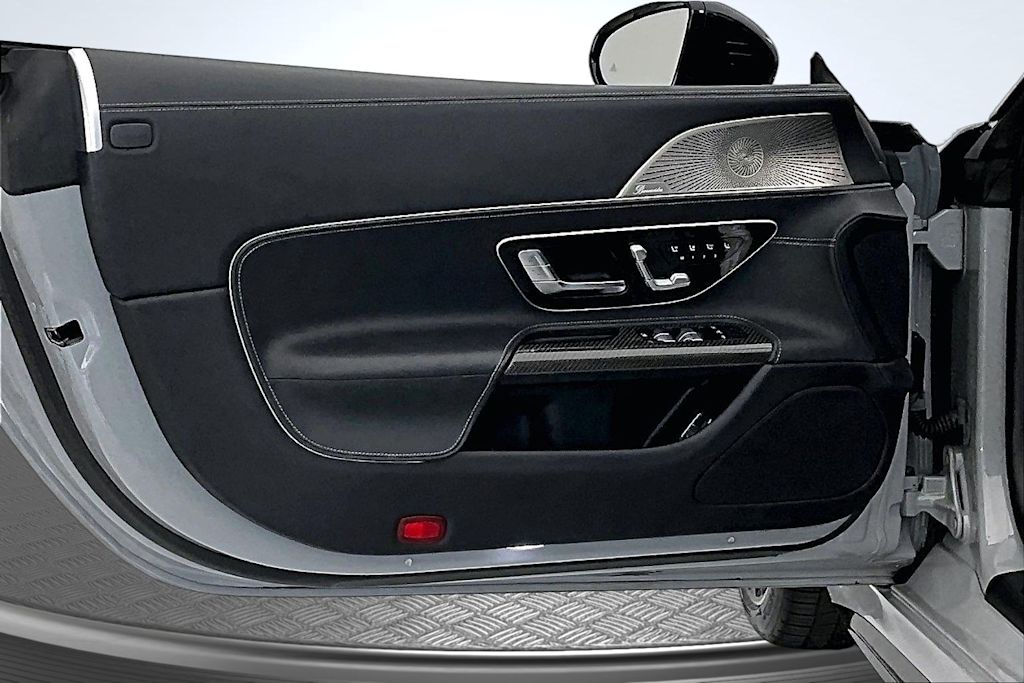 Thumbnail: 2022 Mercedes-Benz SL-Class - 23