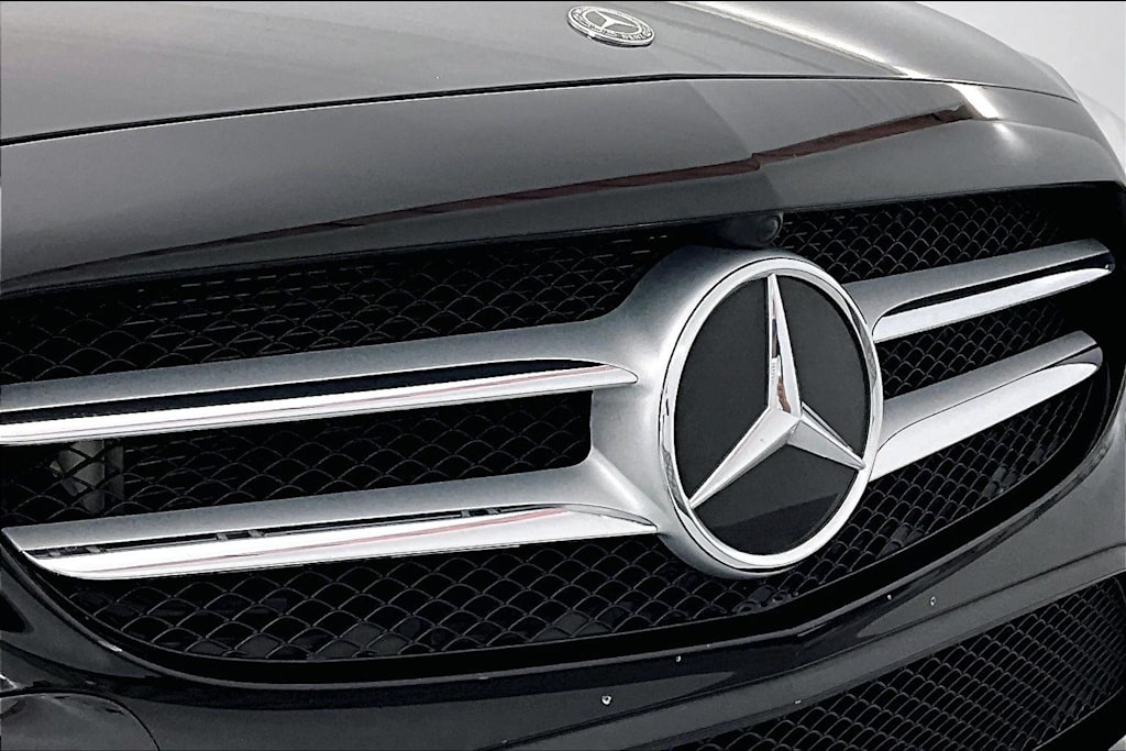 Thumbnail: 2021 Mercedes-Benz C-Class - 27