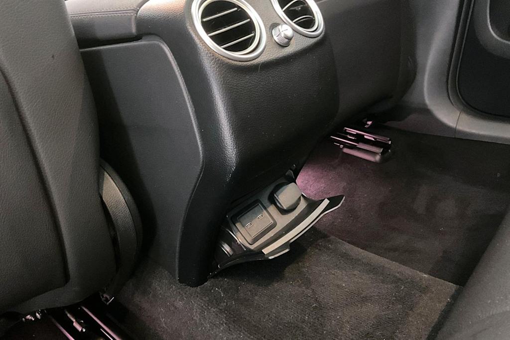 Thumbnail: 2022 Mercedes-Benz GLC - 30