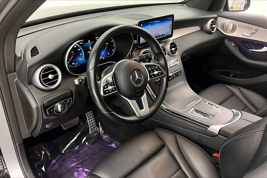 Thumbnail: 2022 Mercedes-Benz GLC - 2