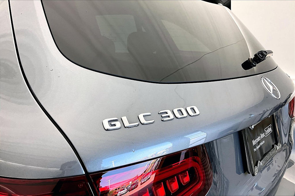 Thumbnail: 2022 Mercedes-Benz GLC - 20