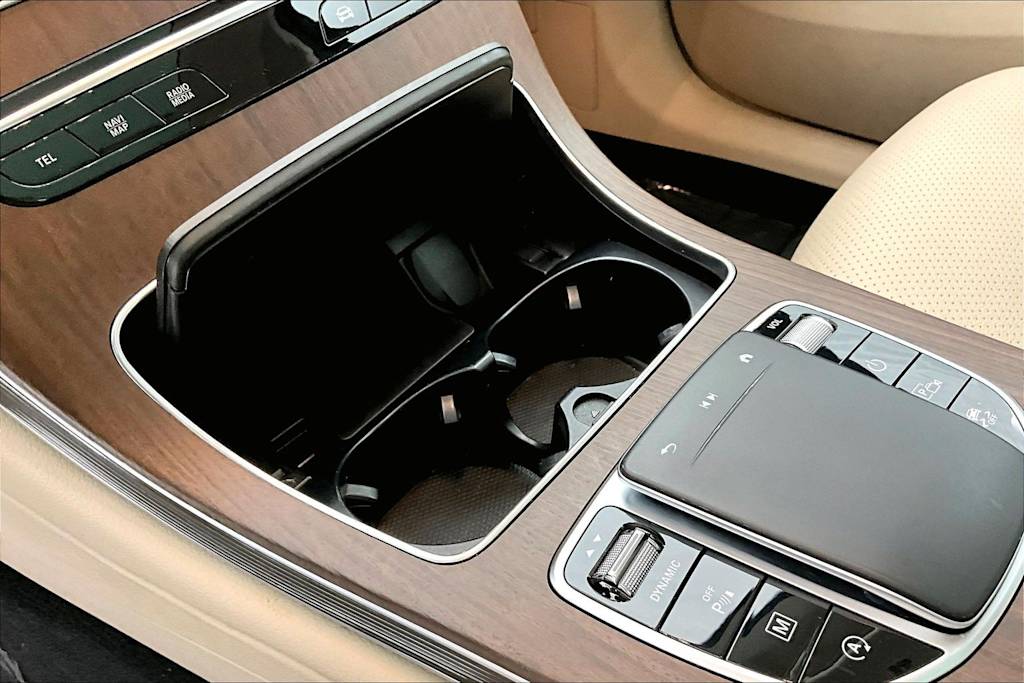 Thumbnail: 2022 Mercedes-Benz GLC - 28
