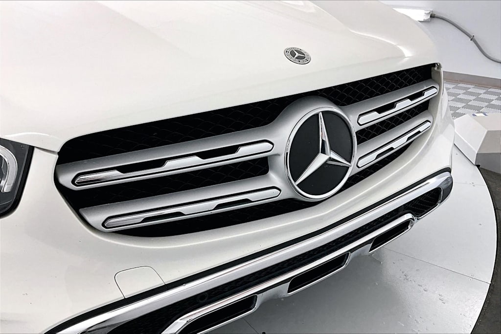 Thumbnail: 2022 Mercedes-Benz GLC - 27
