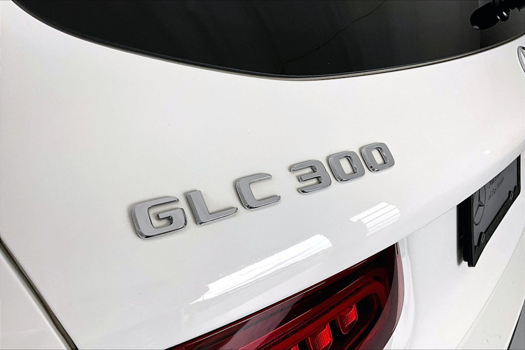 Thumbnail: 2022 Mercedes-Benz GLC - 7