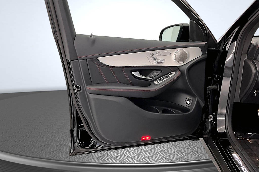 Thumbnail: 2023 Mercedes-Benz GLC - 25