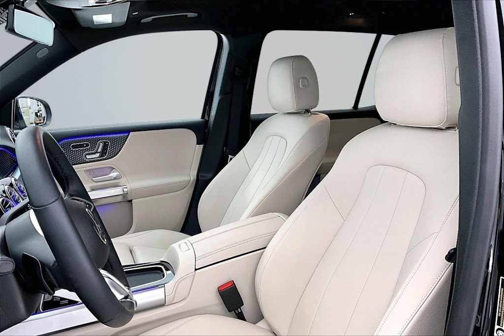 Thumbnail: 2026 Mercedes-Benz GLB - 11
