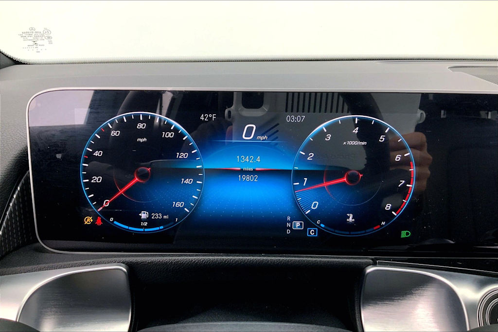 Thumbnail: 2020 Mercedes-Benz GLB - 16