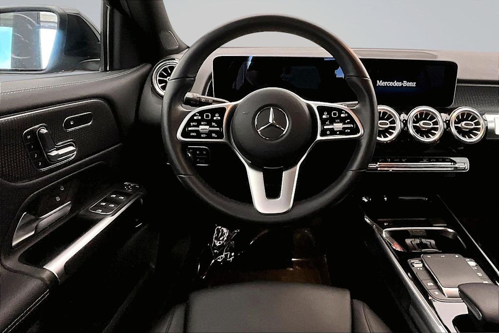 Thumbnail: 2021 Mercedes-Benz GLB - 14
