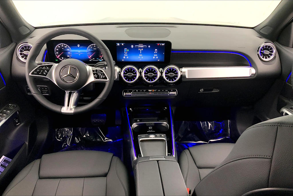 Thumbnail: 2026 Mercedes-Benz GLB - 10