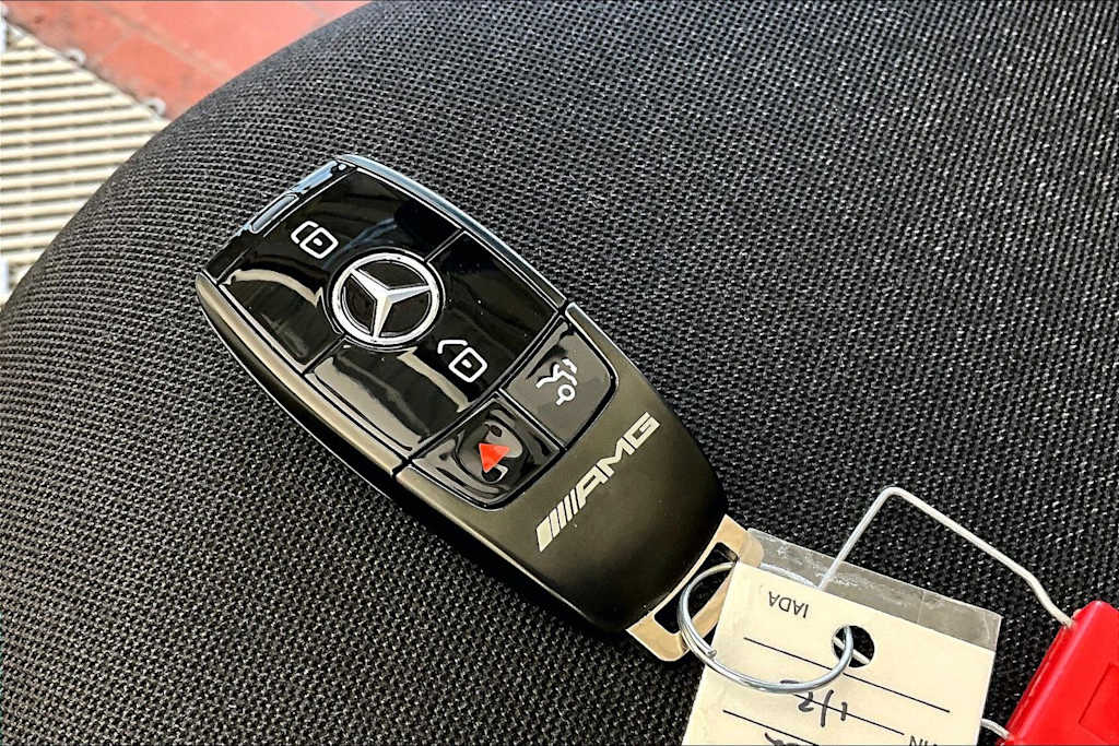 Thumbnail: 2026 Mercedes-Benz GLB - 18
