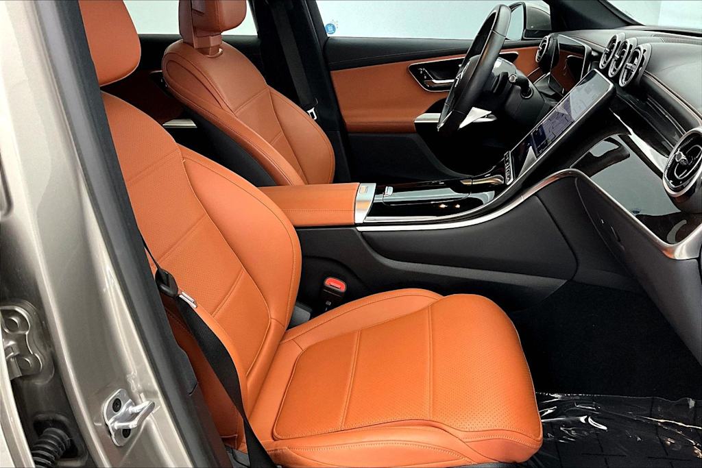 Thumbnail: 2023 Mercedes-Benz GLC - 12