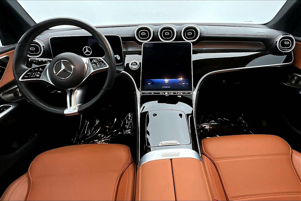 Thumbnail: 2023 Mercedes-Benz GLC - 10