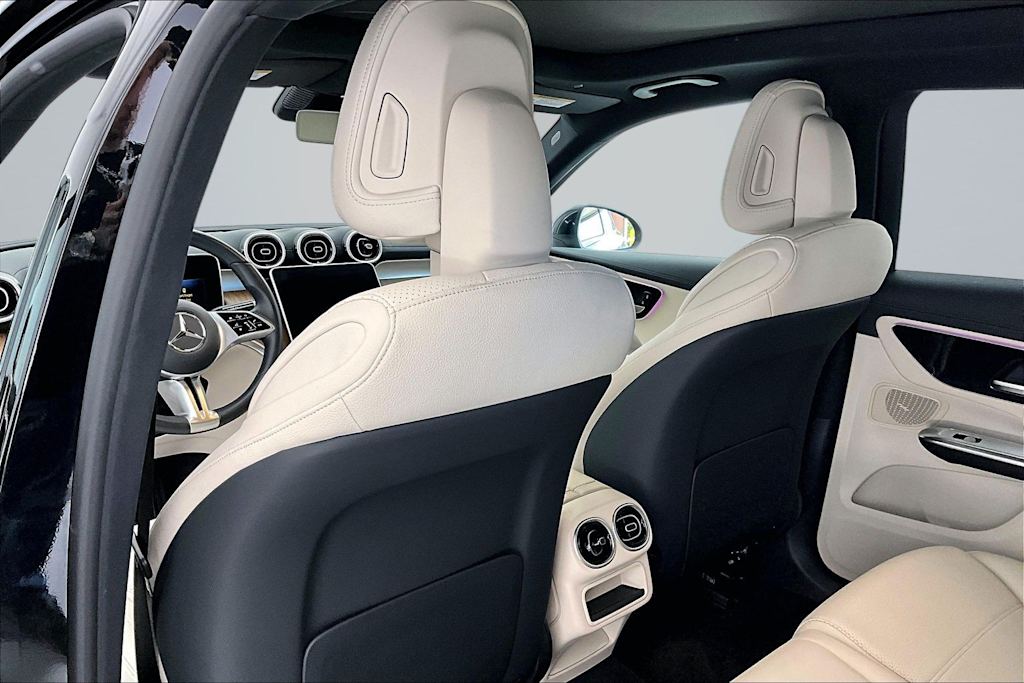 Thumbnail: 2024 Mercedes-Benz GLC - 13