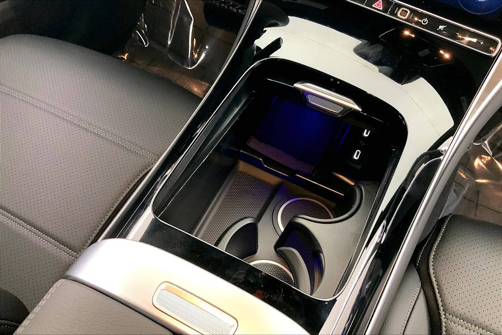 Thumbnail: 2026 Mercedes-Benz GLC - 24