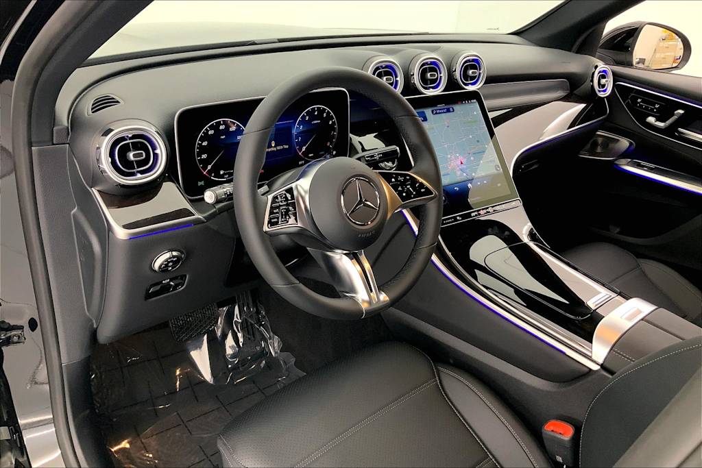 Thumbnail: 2026 Mercedes-Benz GLC - 2