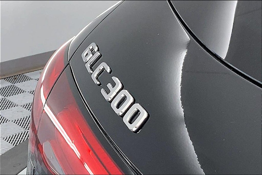 Thumbnail: 2026 Mercedes-Benz GLC - 16