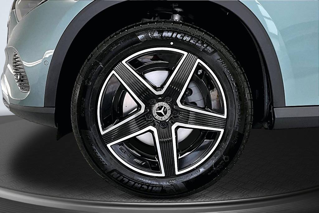 Thumbnail: 2026 Mercedes-Benz GLC - 8