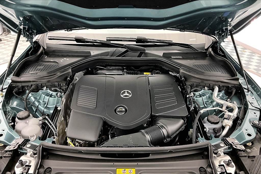 Thumbnail: 2026 Mercedes-Benz GLC - 9
