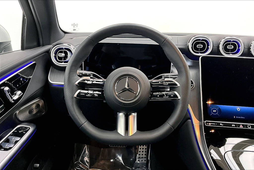 Thumbnail: 2025 Mercedes-Benz GLC - 14