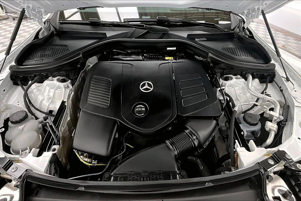 Thumbnail: 2025 Mercedes-Benz GLC - 9