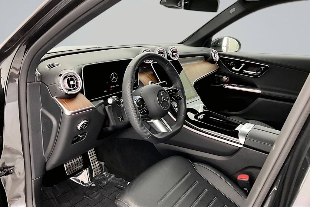 Thumbnail: 2026 Mercedes-Benz GLC - 2