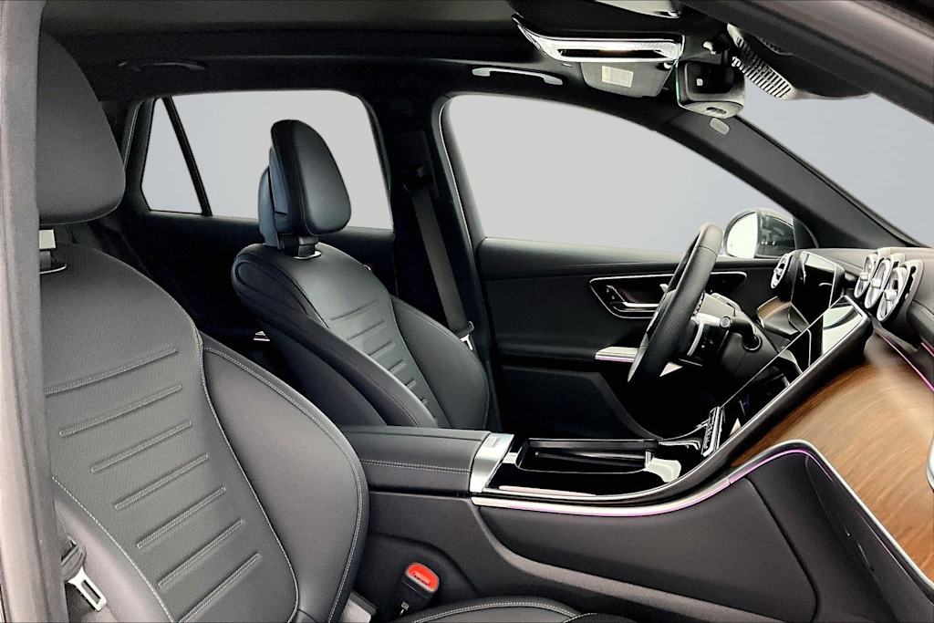 Thumbnail: 2026 Mercedes-Benz GLC - 12
