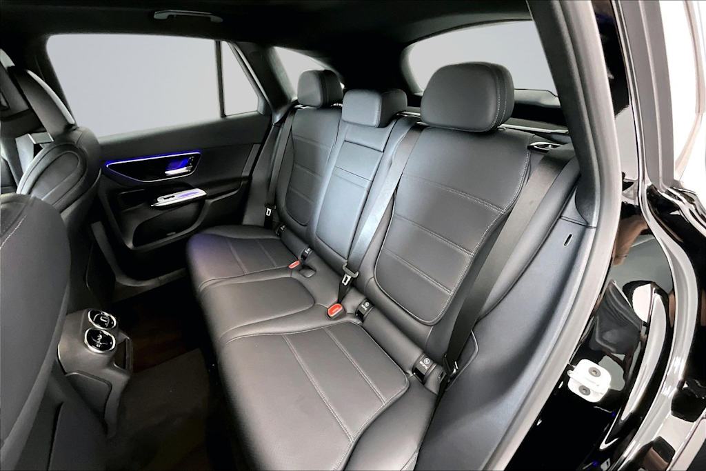 Thumbnail: 2026 Mercedes-Benz GLC - 22