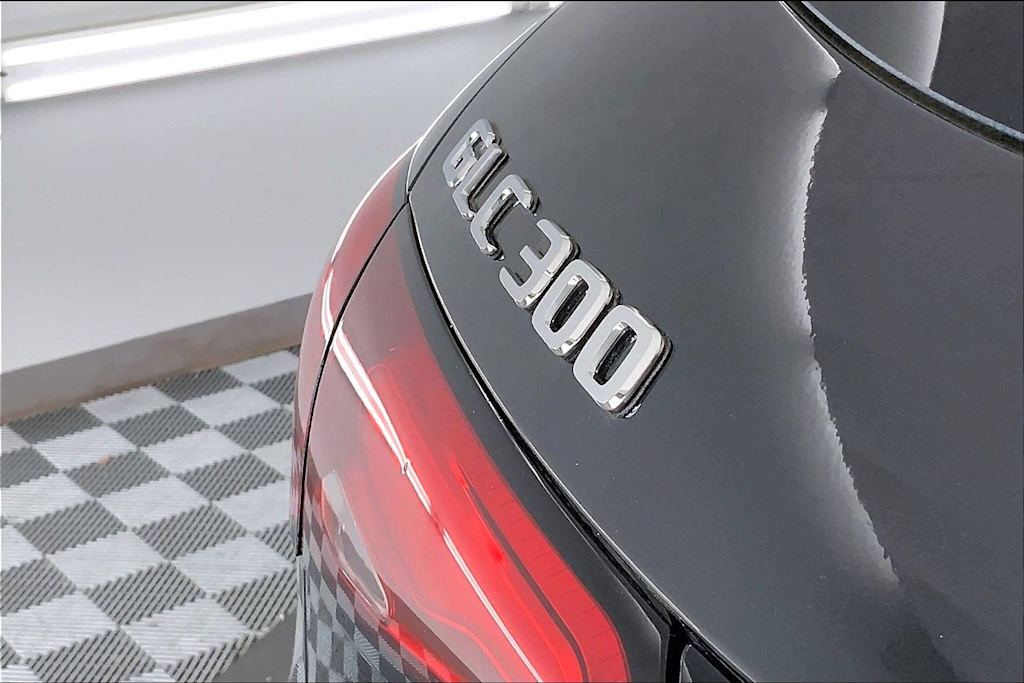 Thumbnail: 2026 Mercedes-Benz GLC - 20