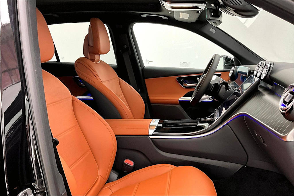 Thumbnail: 2026 Mercedes-Benz GLC - 10