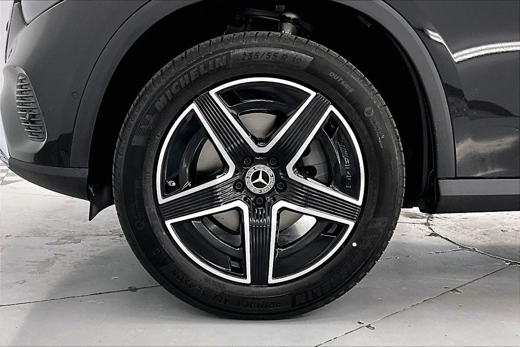 Thumbnail: 2026 Mercedes-Benz GLC - 6