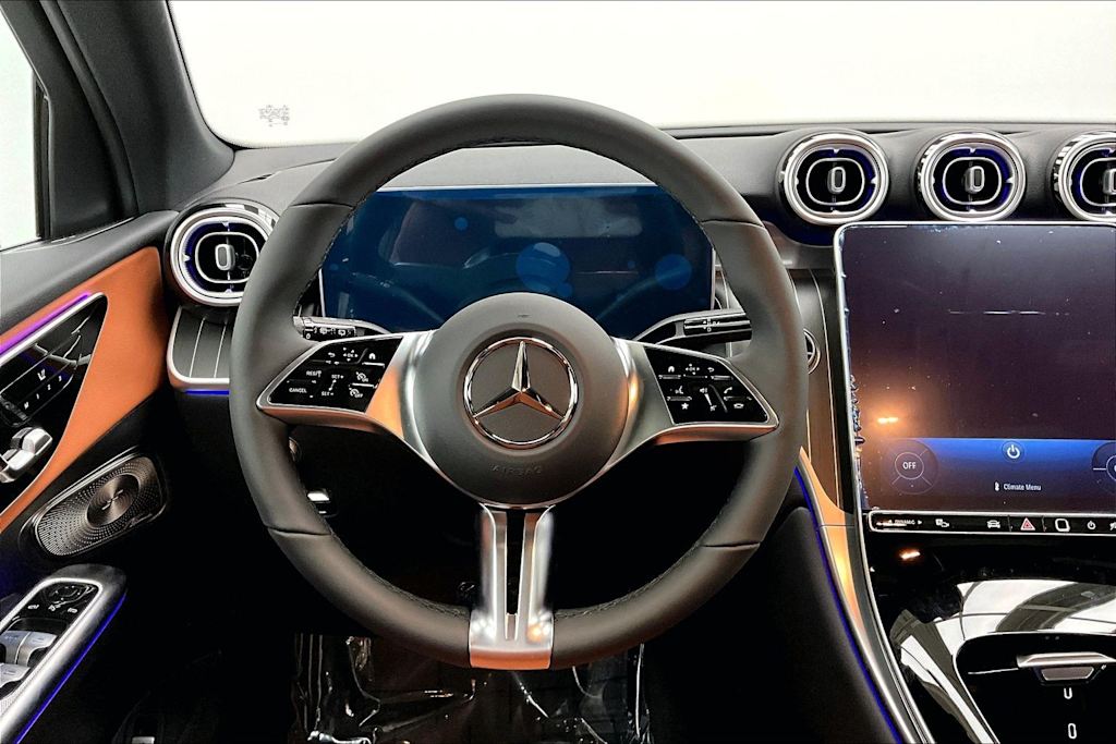 Thumbnail: 2026 Mercedes-Benz GLC - 12