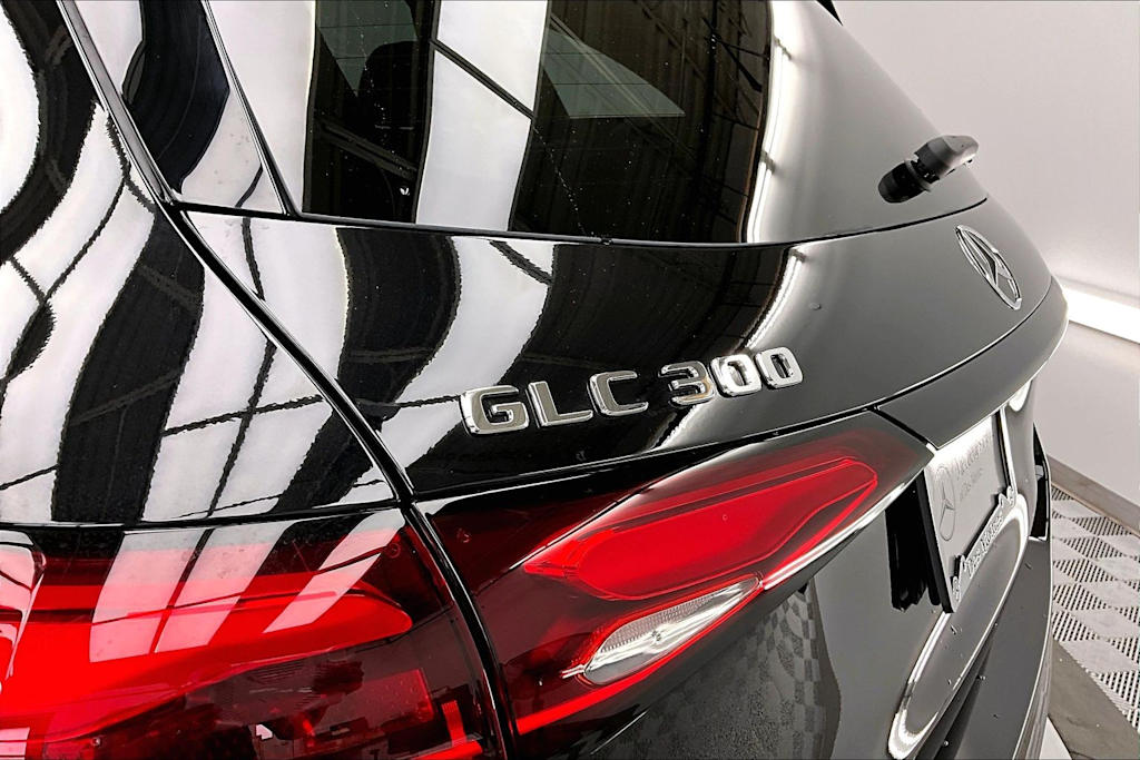 Thumbnail: 2026 Mercedes-Benz GLC - 5