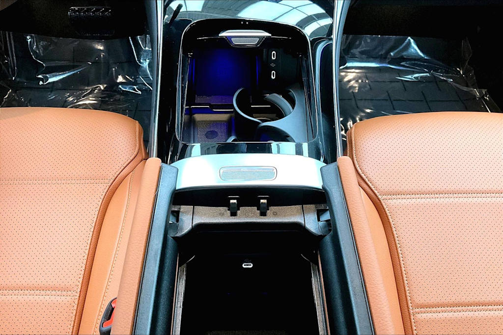 Thumbnail: 2026 Mercedes-Benz GLC - 24