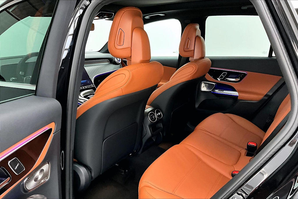 Thumbnail: 2026 Mercedes-Benz GLC - 11