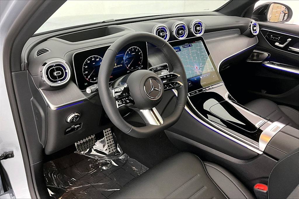Thumbnail: 2026 Mercedes-Benz GLC - 2