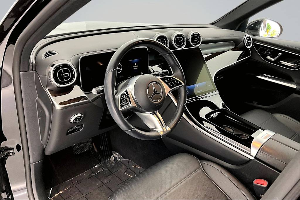 Thumbnail: 2023 Mercedes-Benz GLC - 2