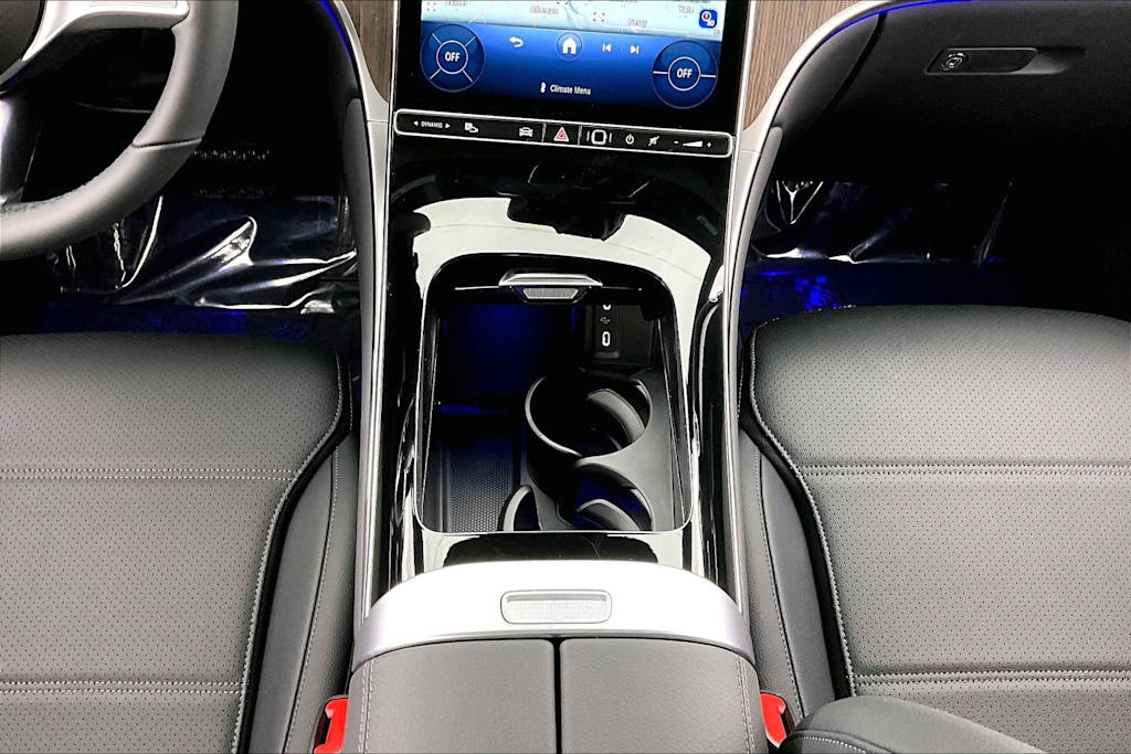Thumbnail: 2026 Mercedes-Benz GLC - 24