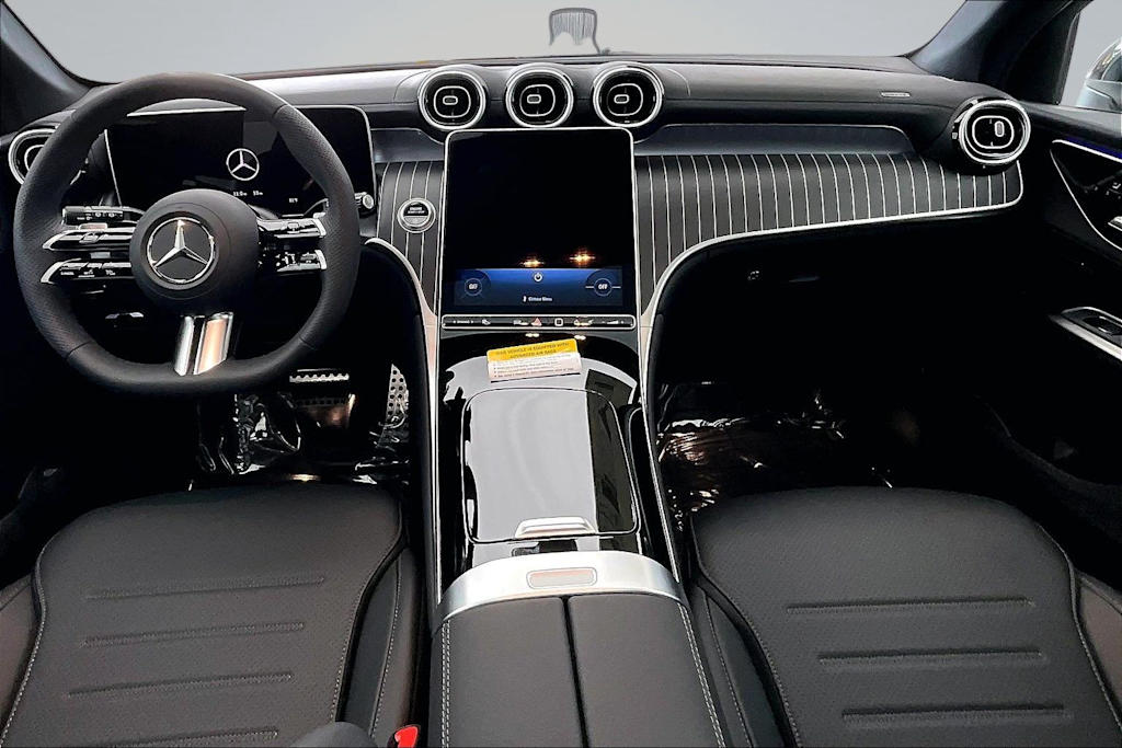 Thumbnail: 2026 Mercedes-Benz GLC - 10